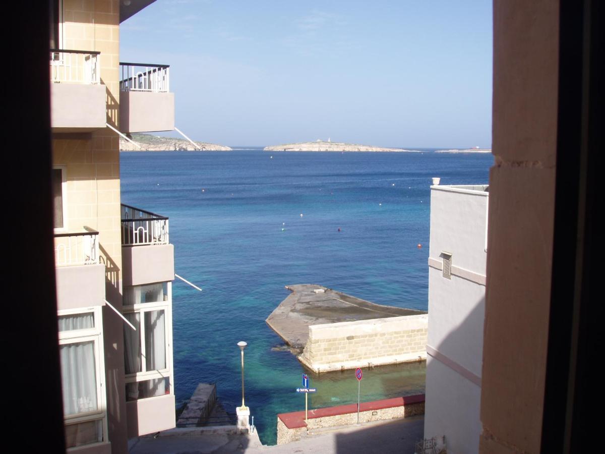 The Sea Just Across The Road - Flat 3 Lägenhet St. Paul's Bay Exteriör bild